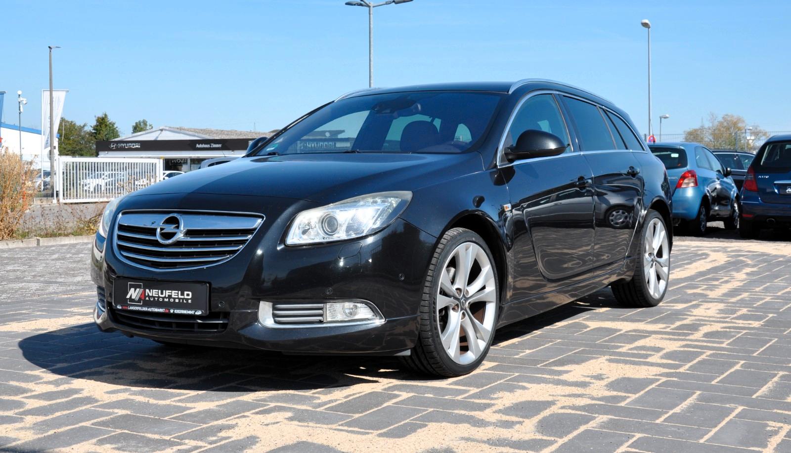Opel Insignia A Sports Tourer  4x4 / Premium-Paket 2