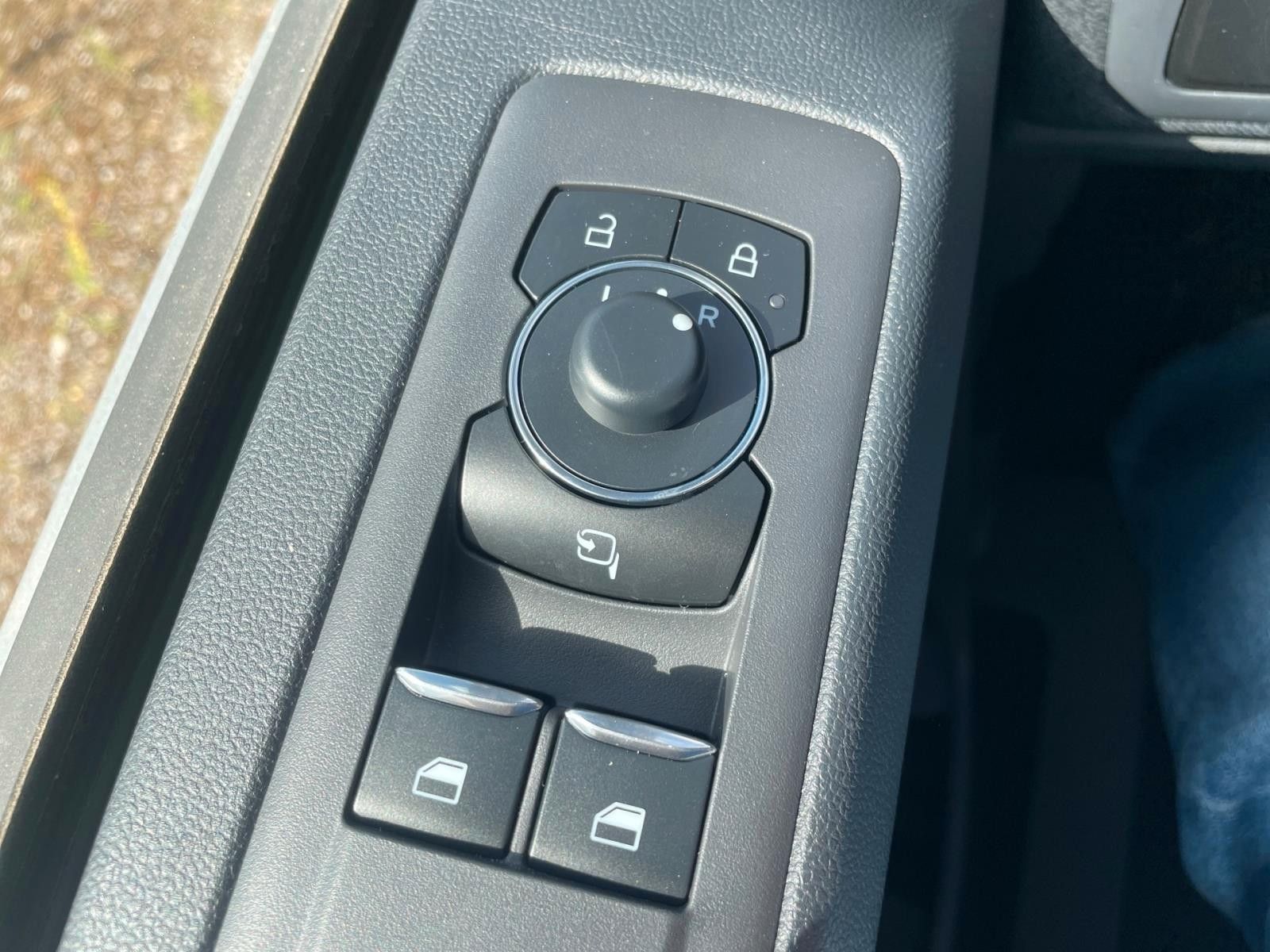 Ford Tourneo Custom - Bild 18