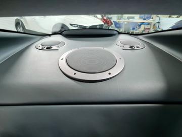 2003 Aston Martin VANQUISH — миниатюра 11