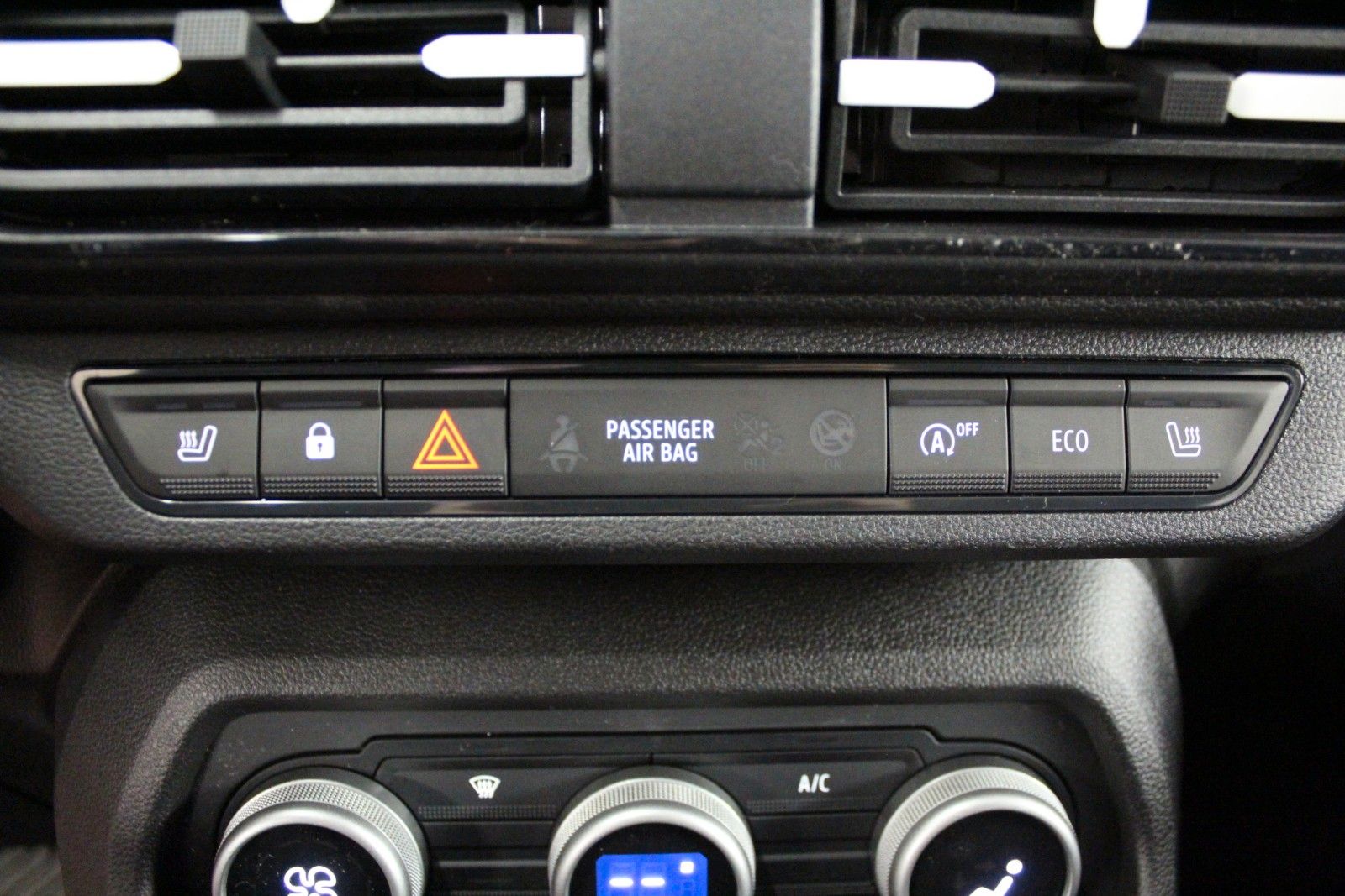 Fahrzeugabbildung Dacia Sandero TCe 100 Journey*Winterpaket* *MJ 2026