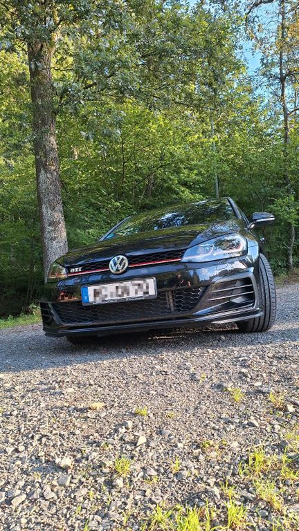 Image of Volkswagen Golf
