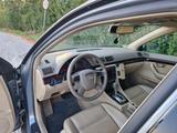 Audi A4 2.0 B7 - Audi A4 mit Diesel-Antrieb: Limousine, 2.7