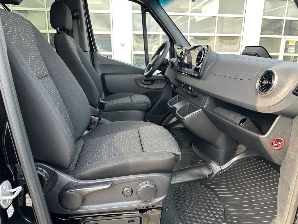 Fahrzeugabbildung Mercedes-Benz Sprinter 319 CDI Mixto L2H2 Pro LED, STHZ, Navi