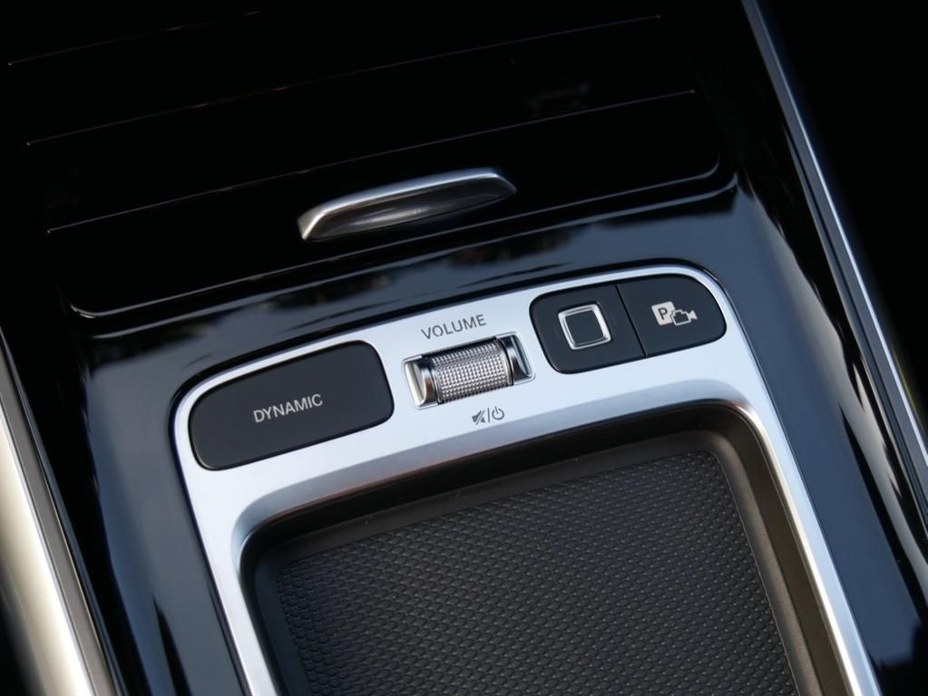 Mercedes-Benz GLA 200 |AMG|Edition|KEYL|NAVI|MBeam|AHK|DISTR