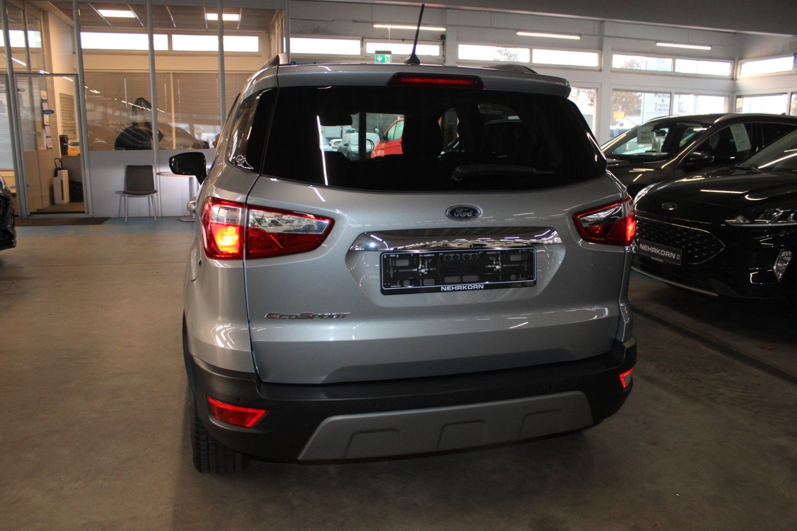 Fahrzeugabbildung Ford EcoSport Titanium LED WinterPaket DAB Teilleder