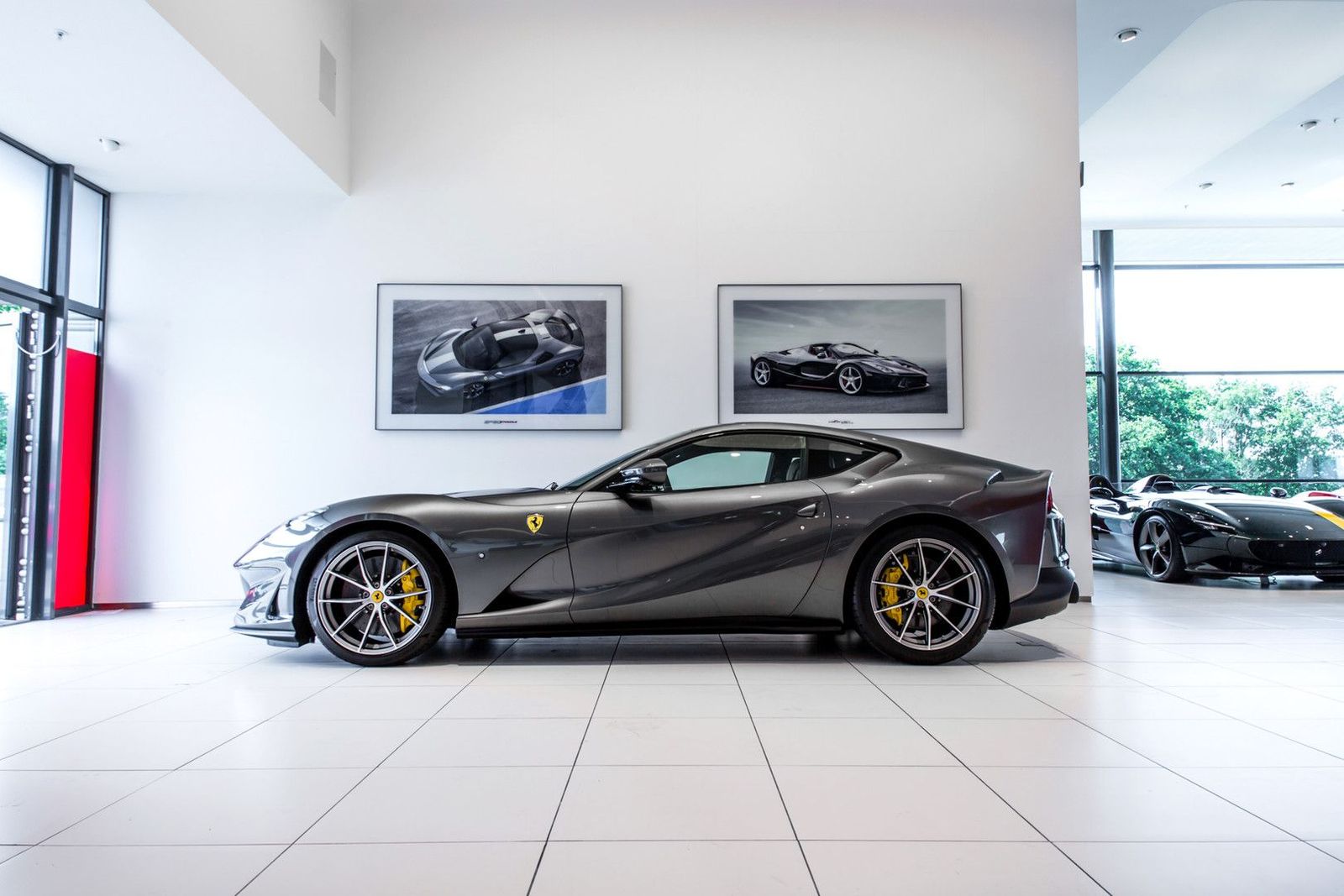Ferrari 812 Superfast ~Ferrari Munsterhuis~ imagem 3