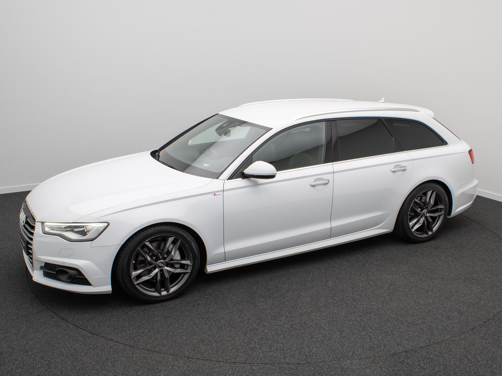 Fahrzeugabbildung Audi A6 3.0 quattro SLine ACC MemoryHUD DAB Kamera