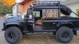 Land Rover Defender 110 PickUp 007 Spectre Limited Edition