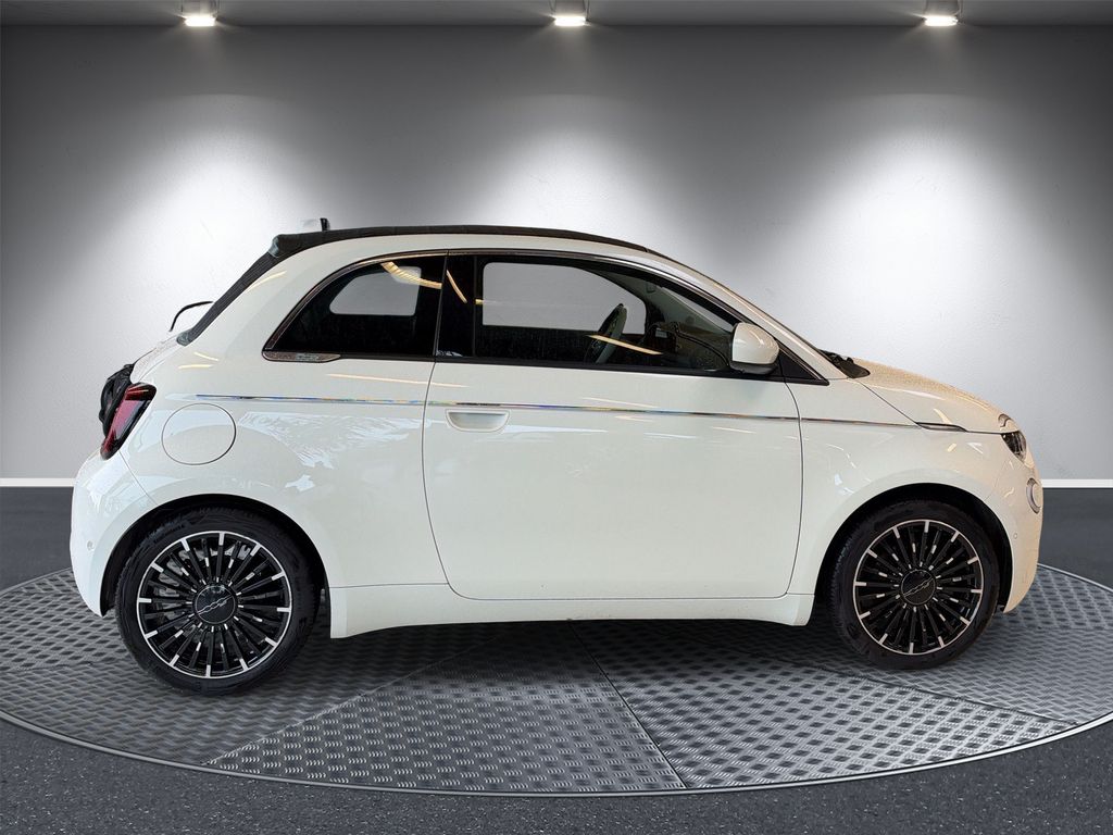 Fiat 500 100% Elektro Leder-Kamera-Faltdach – Bild 6 von 16