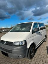 Volkswagen VW T5 Transporter, 9-Sitzer. TÜV bis März ... - VW T5 Transporter in Saarbrücken