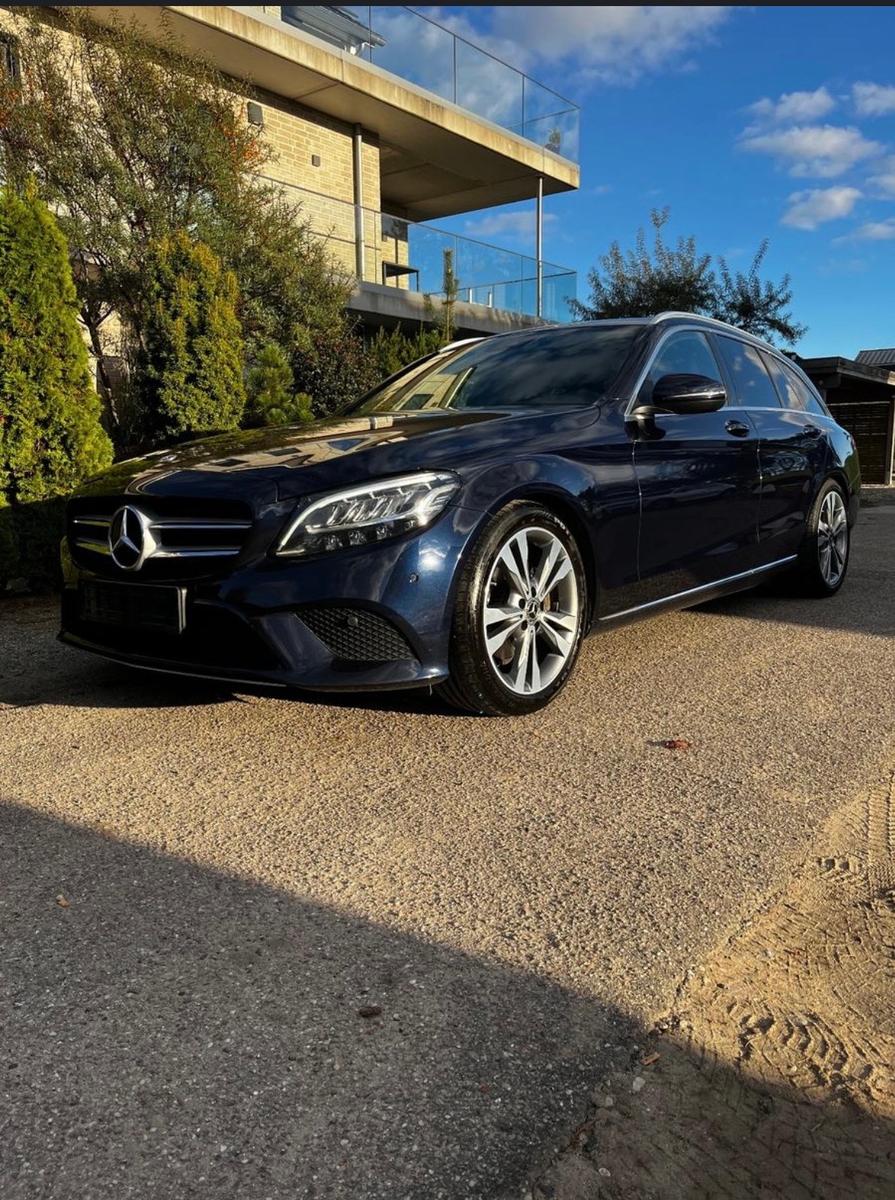Mercedes-Benz C 220
