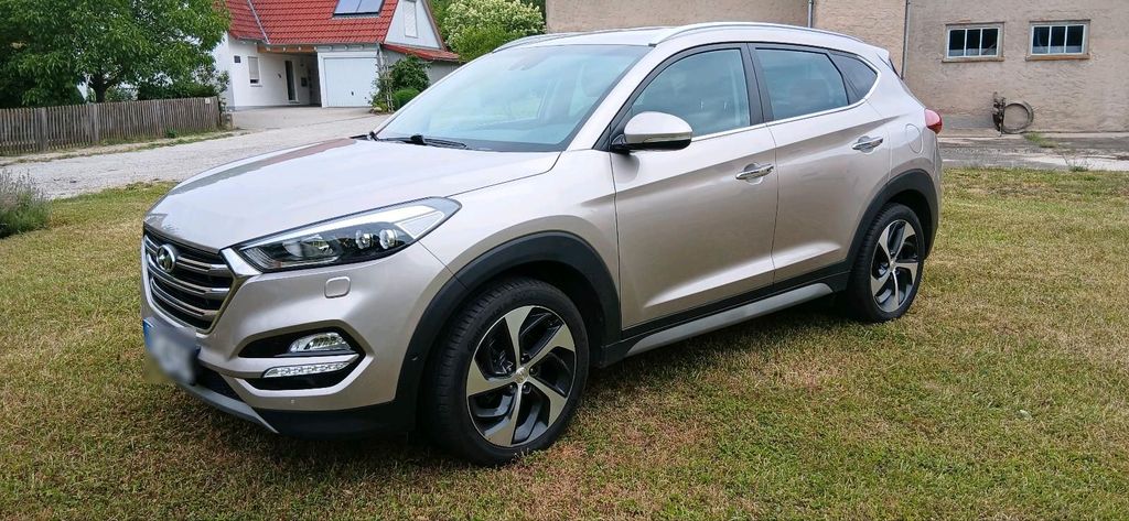 Image of Hyundai TUCSON