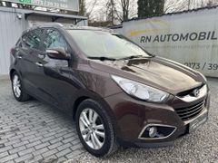 Fahrzeugabbildung Hyundai iX35 2.0 CRDi 4WD Automatik Premium AHK