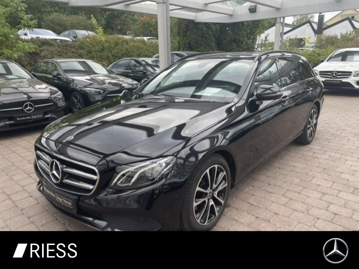 Mercedes-Benz E 200 T 4M AVANTGARDE Navi LED Schiebedach 18''