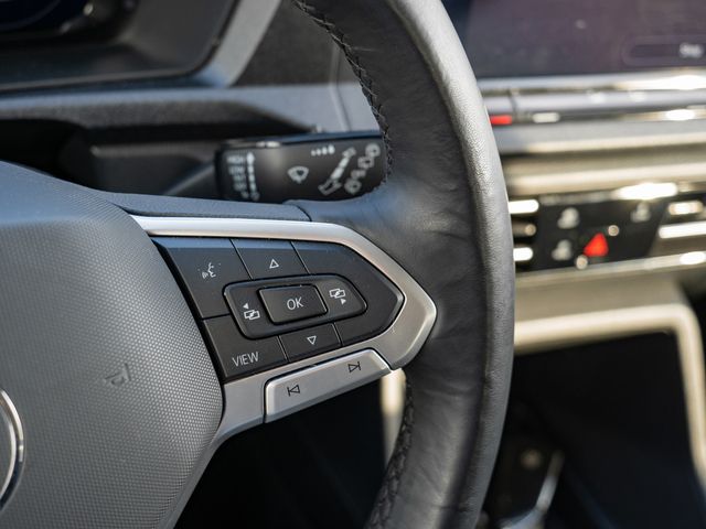 Caddy 2.0 TDI Life USB PDC AHK SHZ NAVI LED ACC