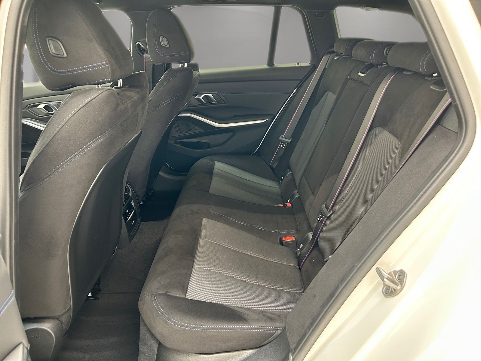 BMW 320 - Bild 13