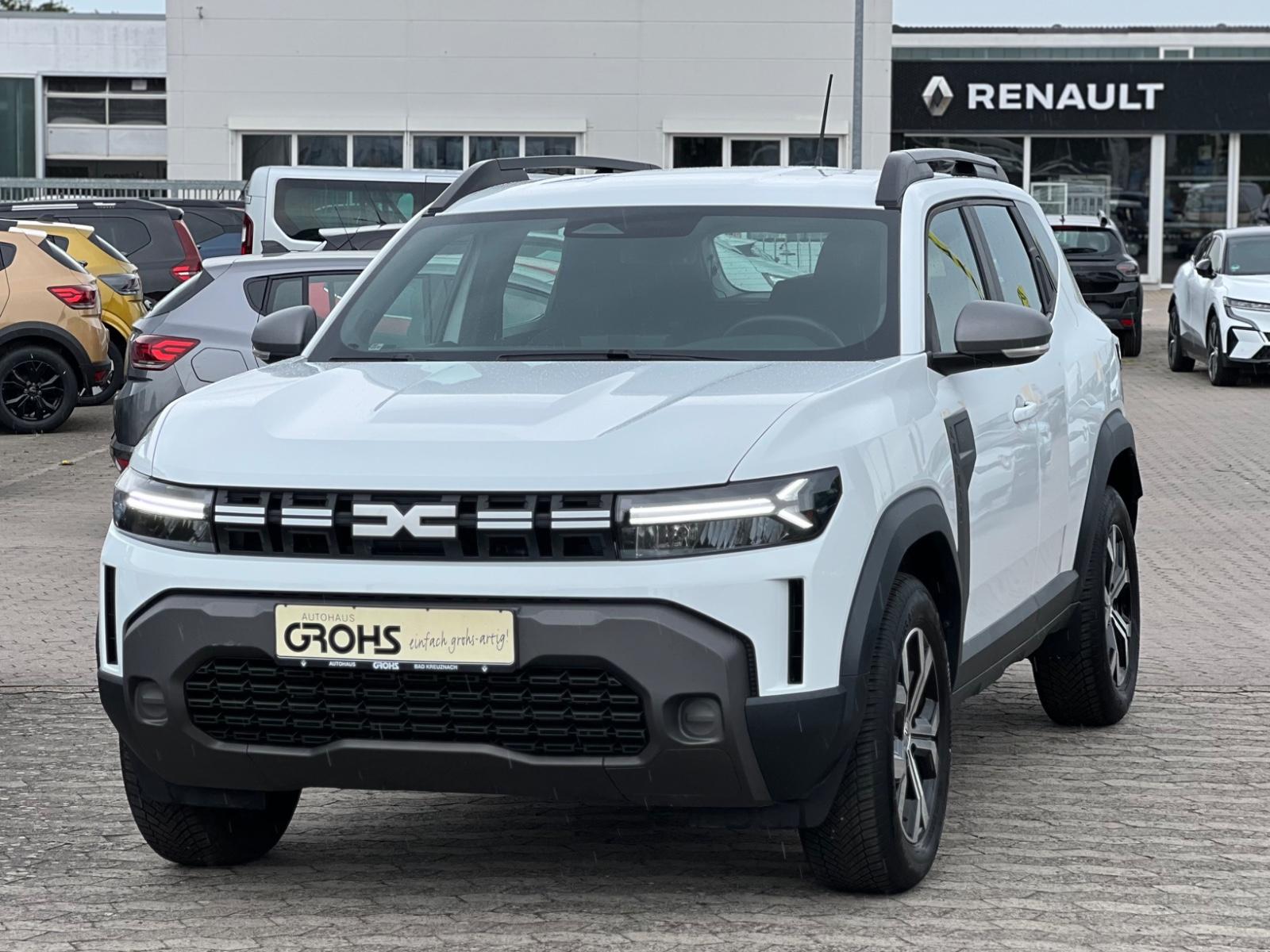 Dacia Duster Jahreswagen mit 4x4 Allrad und AHK: 7tkm