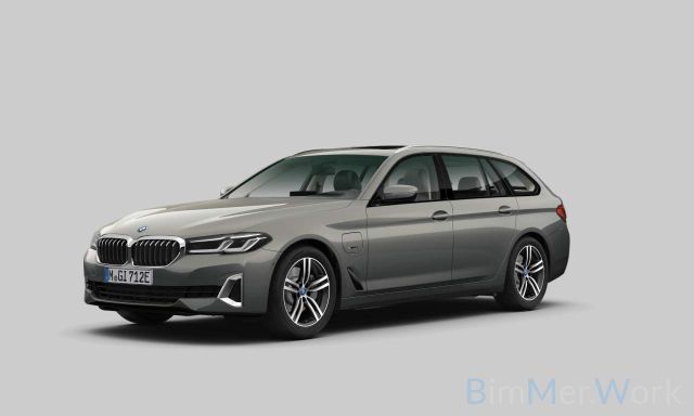 BMW 530e xD LuxuryLine Panorama Kamera DAB H/K Alarm