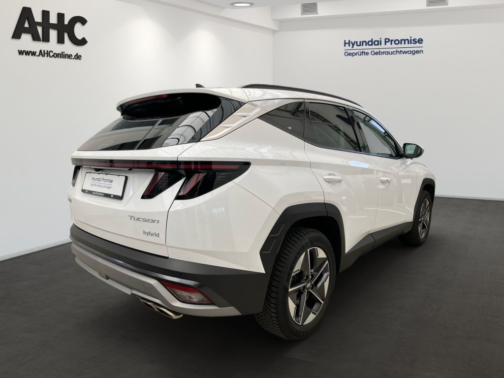Fahrzeugabbildung Hyundai Tucson 1.6 T-GDI Trend Hybrid 2WD (215PS) ACC LM