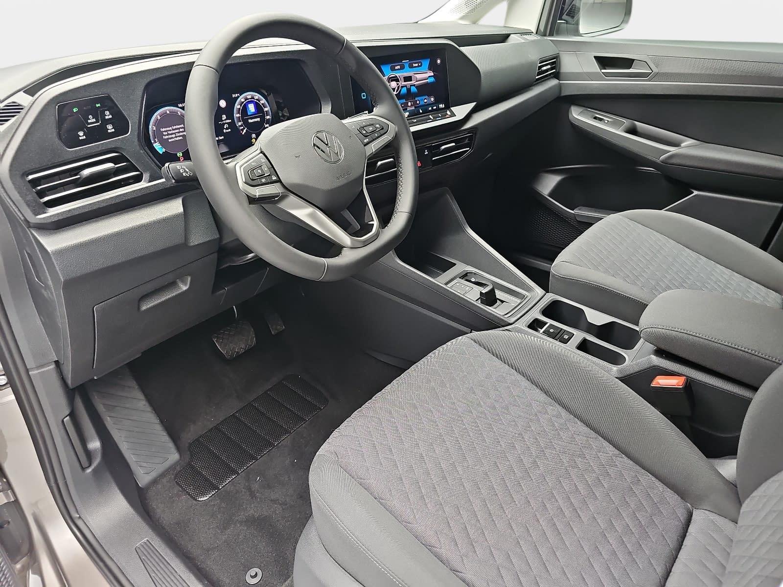Volkswagen CADDY MAXI 1.5 TSI DSG LIFE APP-CONNECT AHK