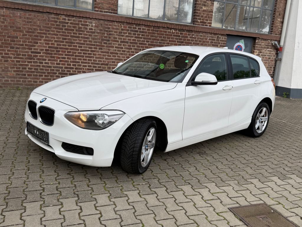 BMW 114