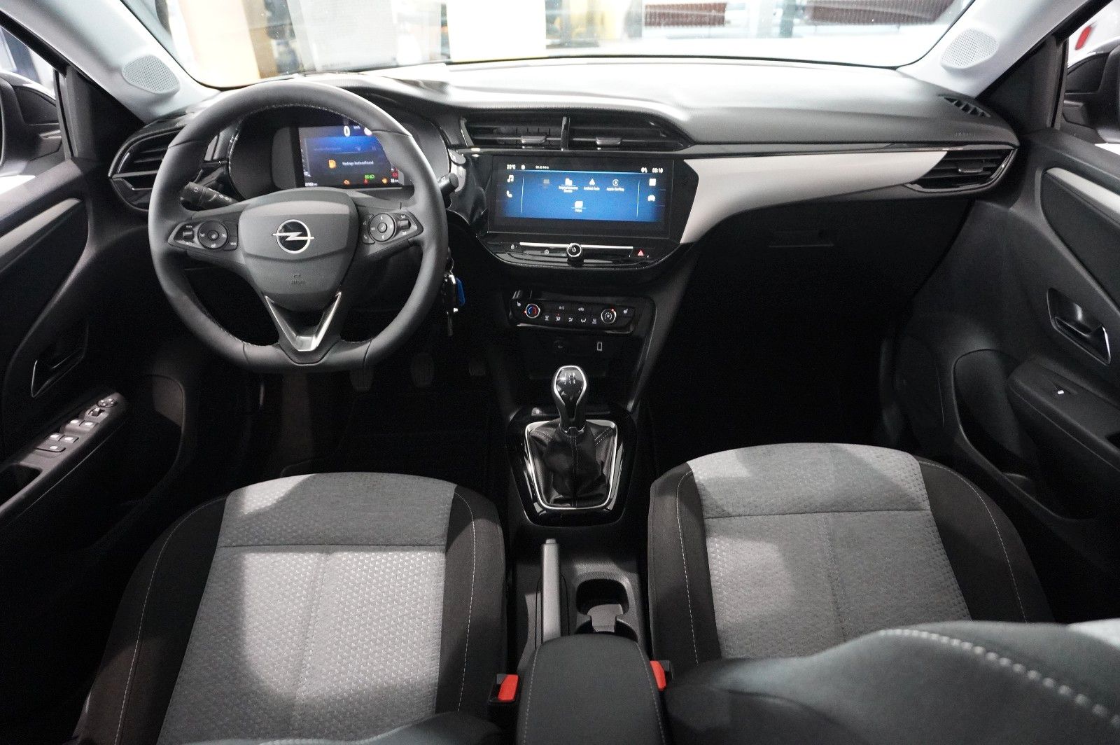 Fahrzeugabbildung Opel Corsa F 1.2 FACELIFT NAVI/LED/KAMERA/VIRTU./DAB+