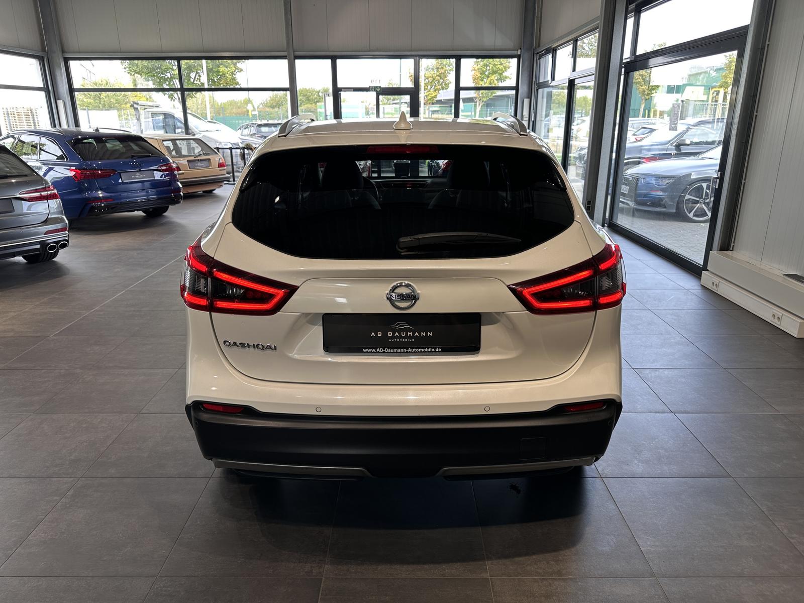 Nissan Qashqai Tekna *ACC, SPURHALTE, TOTWINKEL, 360GR*