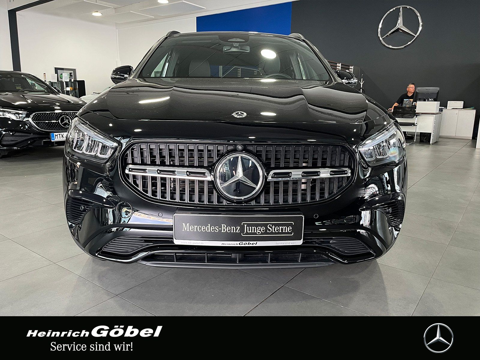 Fahrzeugabbildung Mercedes-Benz GLA 220 4M Progressive TOTWINKEL+MEMORY+19"+360°