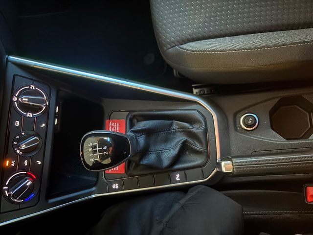 Polo 1,0 l *APP-Connect*PDC*Bluetooth*