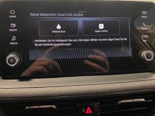 Fahrzeugabbildung SKODA Fabia 1.0 TSI DSG Selection+SmartLink+KAMERA+ALU