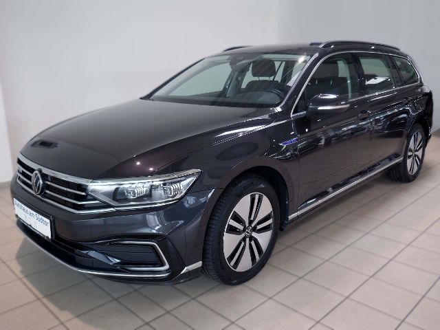 Fahrzeugabbildung Volkswagen Passat Variant GTE 1.4 TSI | LED AHK RFK