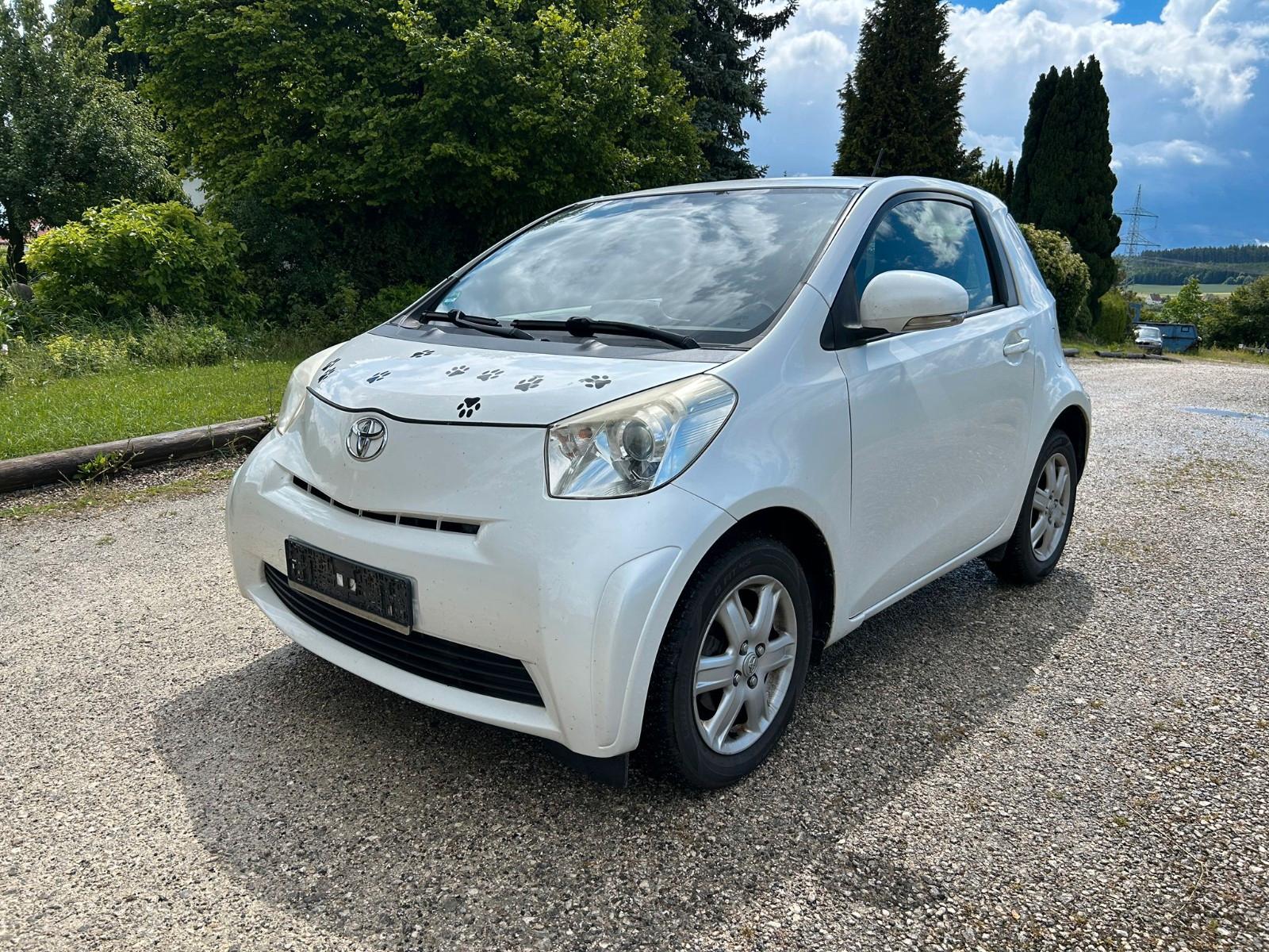 Toyota IQ zero 1,0-l-VVT-i Klima nur 134000km