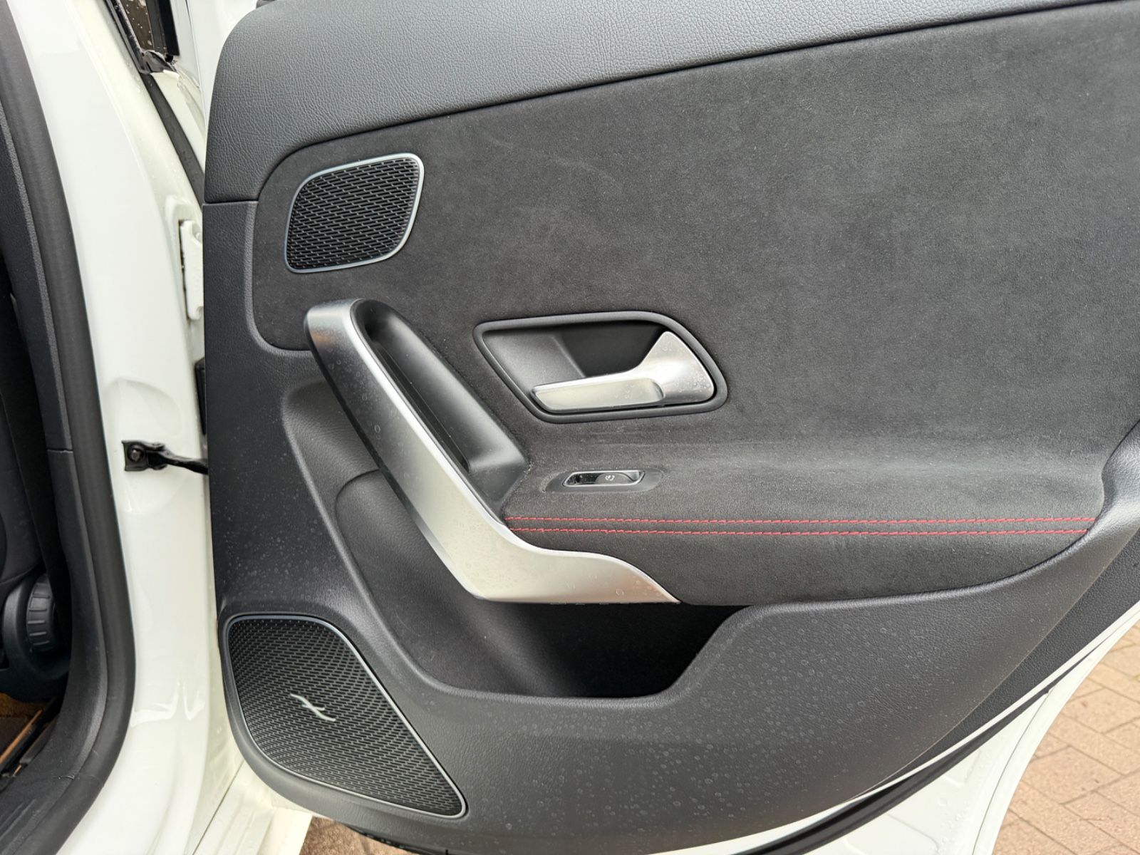 Fahrzeugabbildung Mercedes-Benz A 250 AMG Line*BURMESTER*PANO*ALCANTARA*