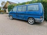 Volkswagen Multivan T4 VW Bus Benziner 5 Zylinder - Volkswagen LT aus 1997