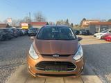 Ford B-Max B-MAX Titanium Sportsitze Sport Lenkrad - Ford B-Max mit Benzin-Antrieb: Kleinbus