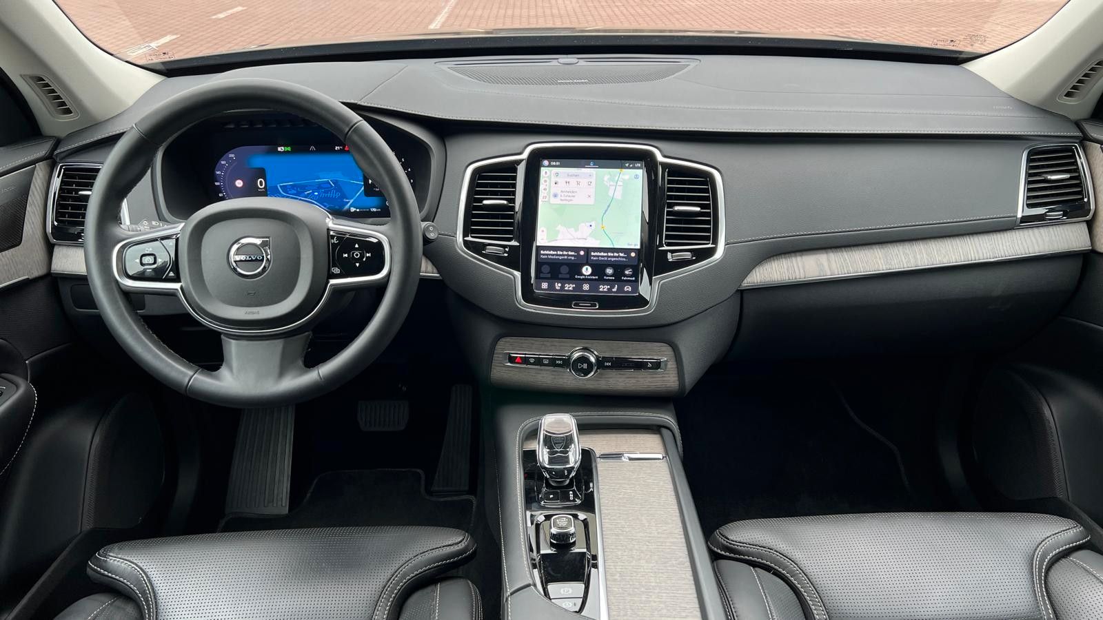 Fahrzeugabbildung Volvo XC90 B5D AWD Plus Bright*LED*STHZ*360*AHK*ALARM