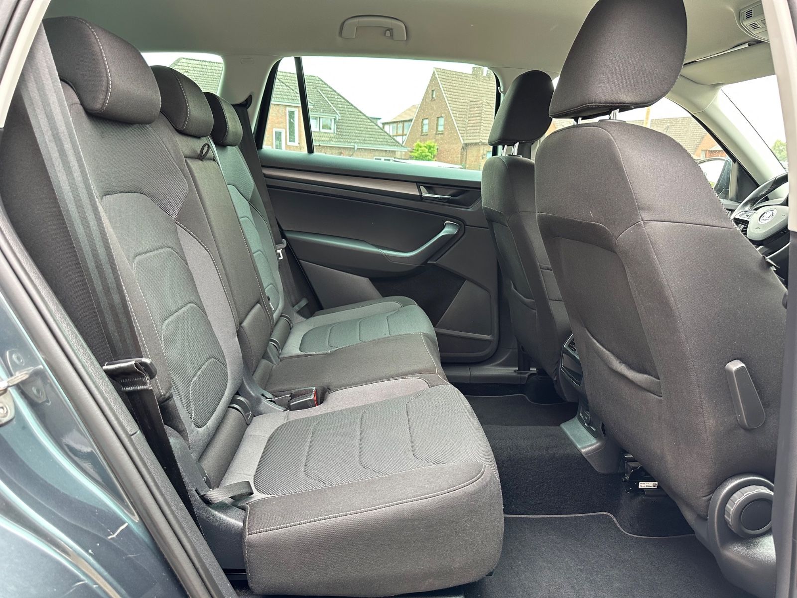 Fahrzeugabbildung SKODA Kodiaq 1.5 TSI Ambition LED/Navi/SHZG/18"