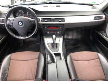 BMW 320 - 12
