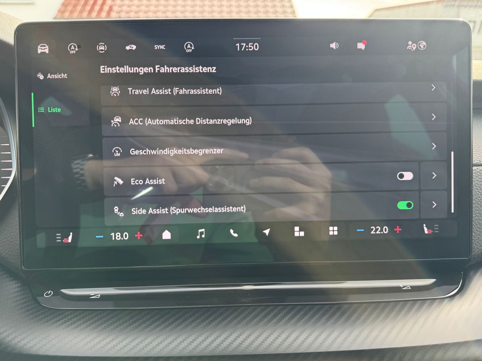 Fahrzeugabbildung SKODA Octavia 2.0 DSG Sportline MATRIX*PANO*CANT.*5J.G