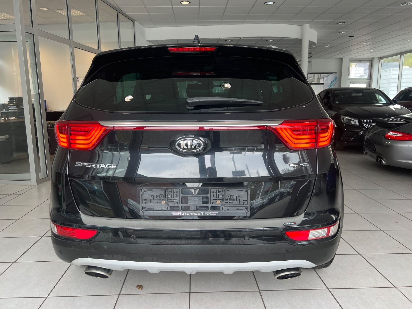 Fahrzeugabbildung Kia Sportage GT-Line 4WD Automatik *KAMERA*