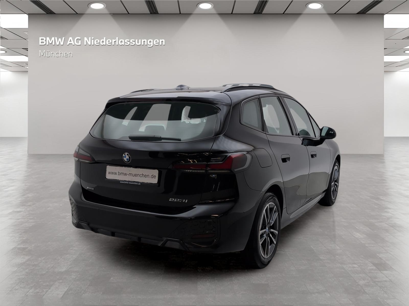 BMW 223i xDrive Active Tourer M Sport AHK Harman/K