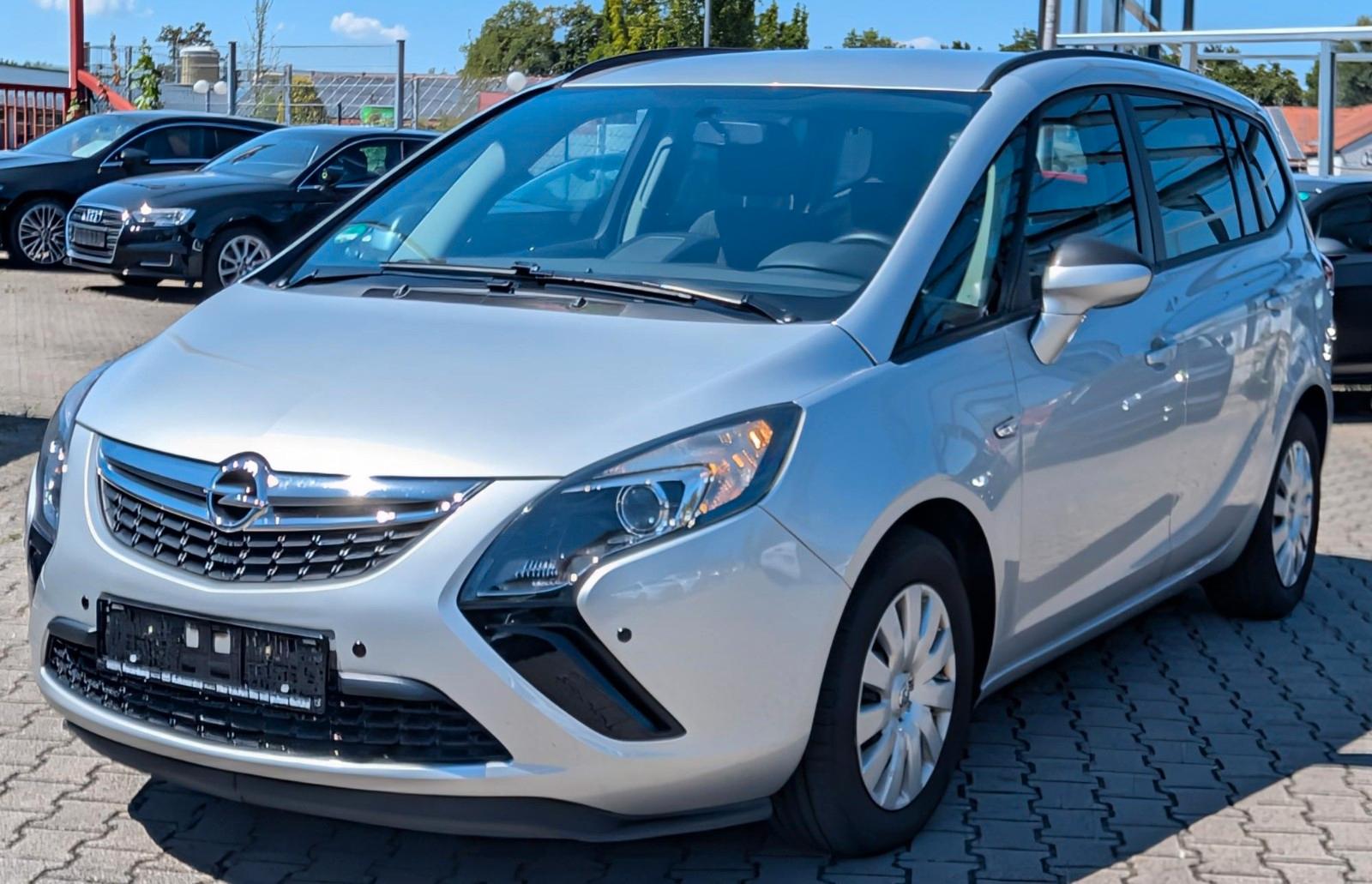 Opel Zafira C Tourer Edition