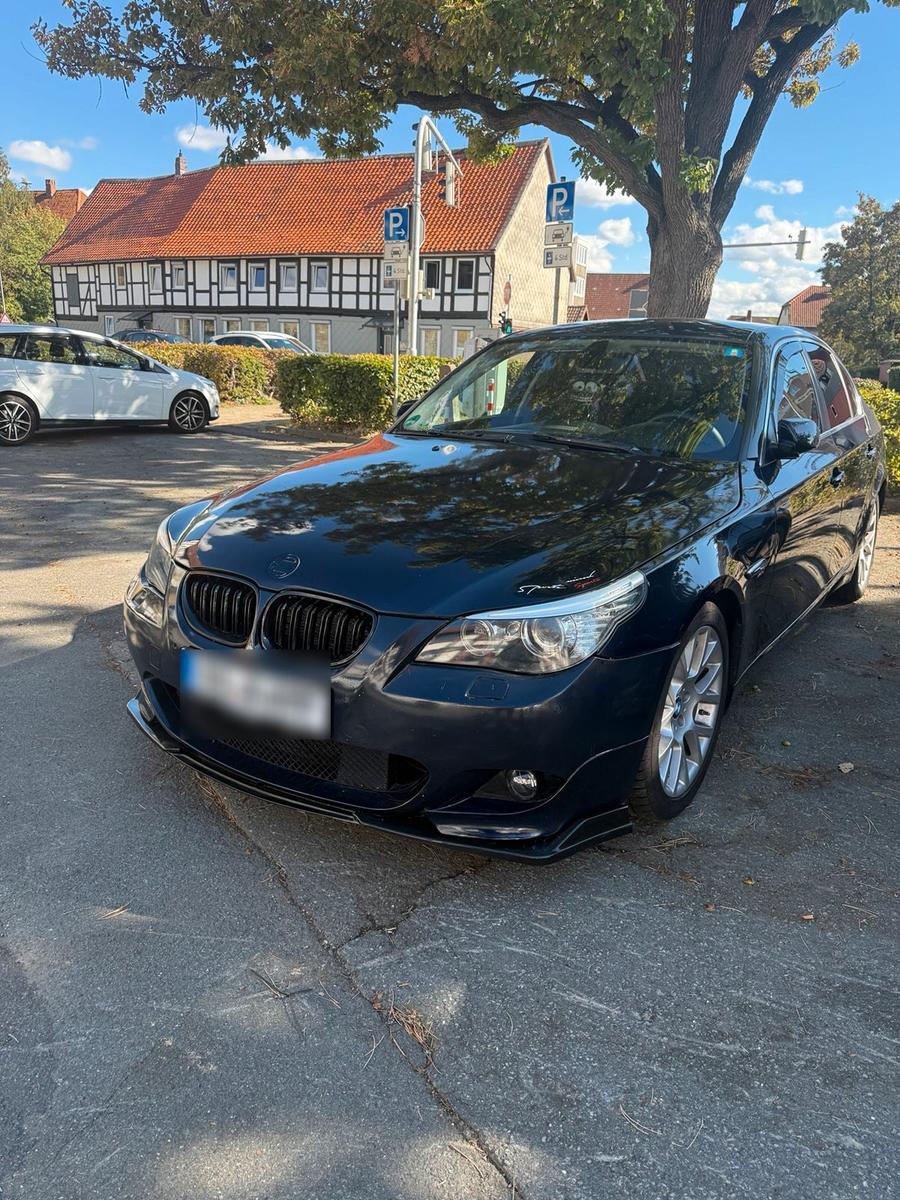 BMW 525
