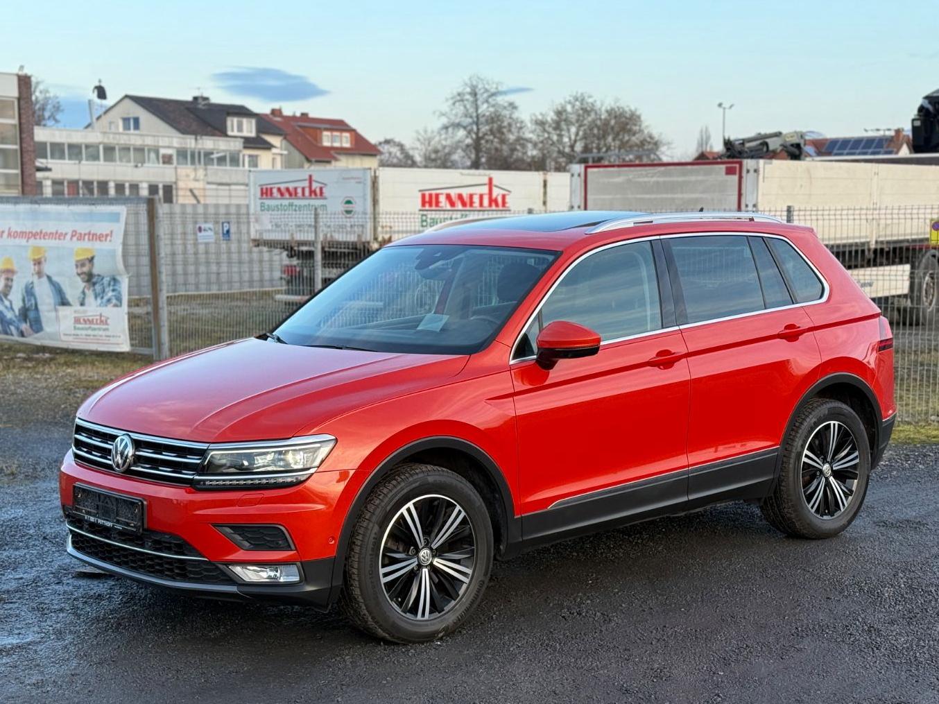 Volkswagen Tiguan Highline-4Motion-LED-KAMERA_PANO-VOLL-