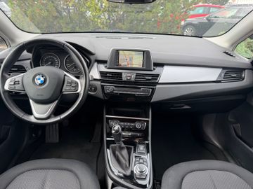 BMW 216 - 10