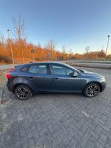 Volvo V40 D3 Momentum Top gepflegt!  - blaue Volvo V40