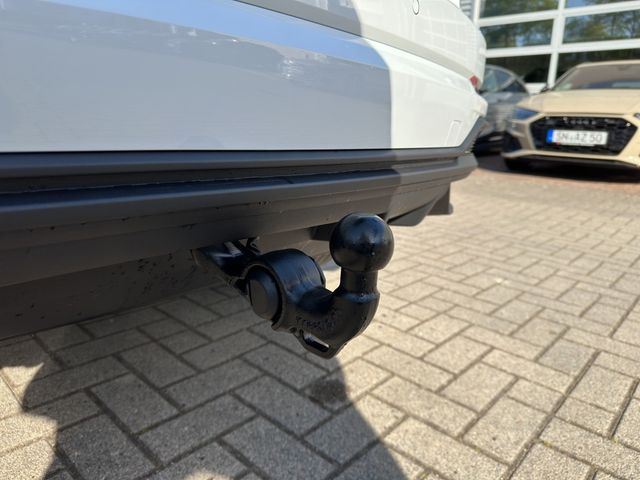 Q3 35 1.5 TFSI S-tronic S line ACC MATRIX-LED