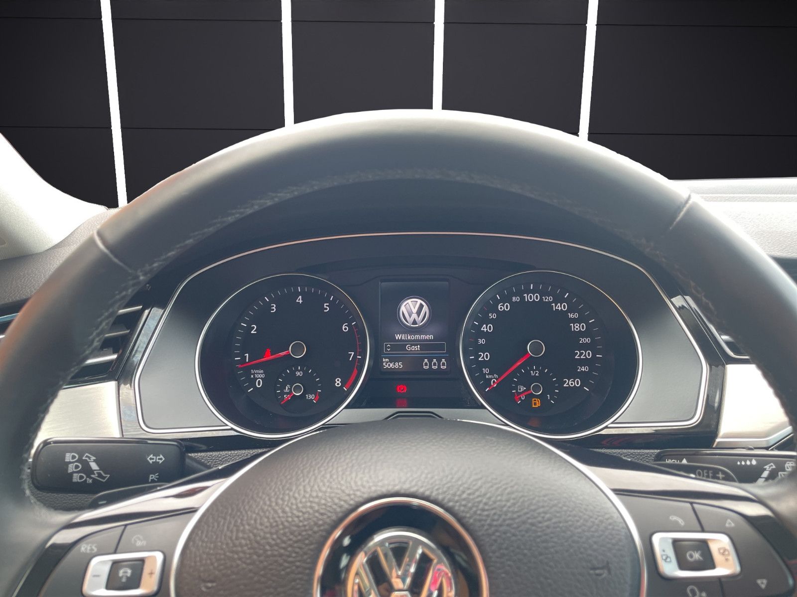 Fahrzeugabbildung Volkswagen Passat Variant Highline/1.Hand/Navi/Kamera/Shz