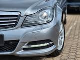 Mercedes-Benz C 200 T CGI BE 7G-TRONIC Elegance Bi-Xenon AHK - Mercedes-Benz C 200: Elegance