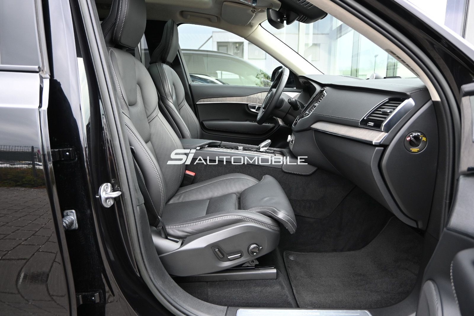 Fahrzeugabbildung Volvo XC90 T8 AWD Recharge Ultimate Dark °UVP 106.534€